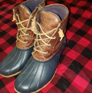 SPERRY DUCK BOOTS